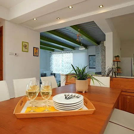 Sea Horizon Villa