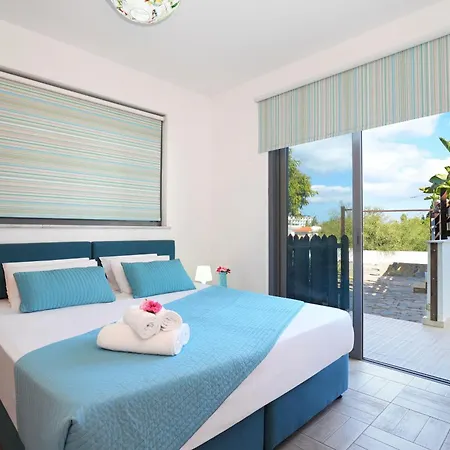 Sea Horizon Villa