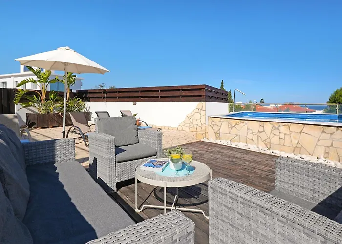 فيلة Sea Horizon *