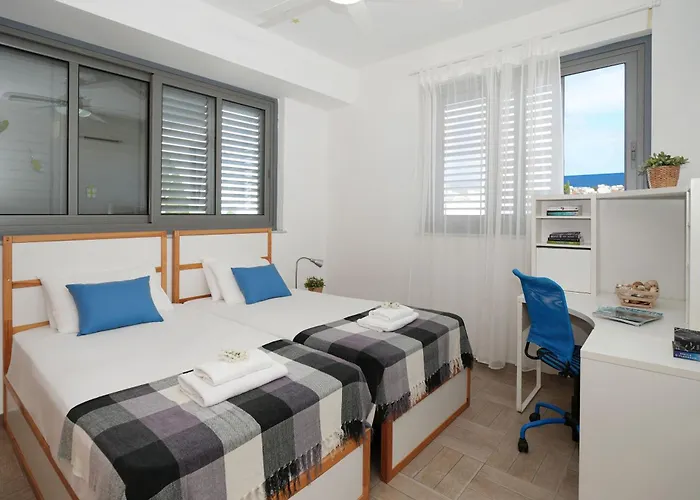 فيلة Sea Horizon *